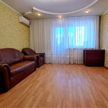 Здаю в оренду 3-х кімнатну квартиру на митниці без посередників