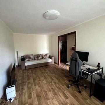 Продам 2-кім кв Дафі пр.Науки Гагаріна