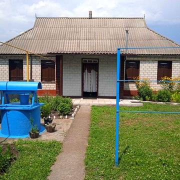 Продам будинок в с.Погреби