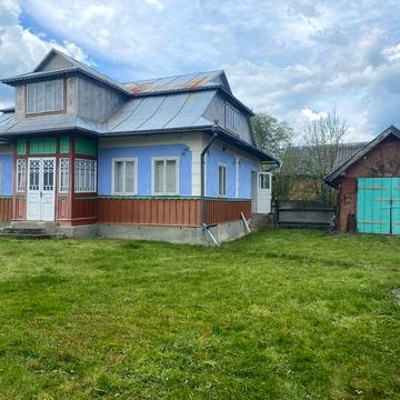 Будинок в с.Уторопи, Косівського р-ну, Івано-Франківської обл.