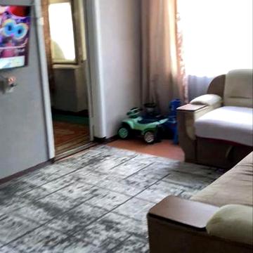 Продам 3 кімнатну  квартиру по вул Миру