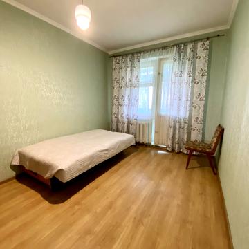 Мануйлівський просп. (Воронцова), 8