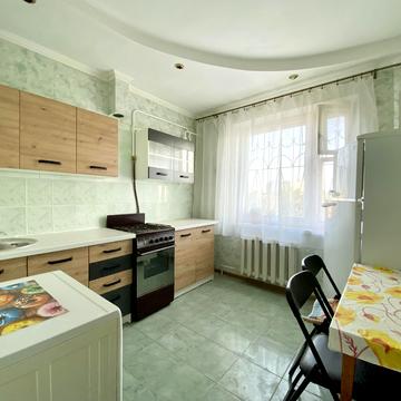 Мануйлівський просп. (Воронцова), 8