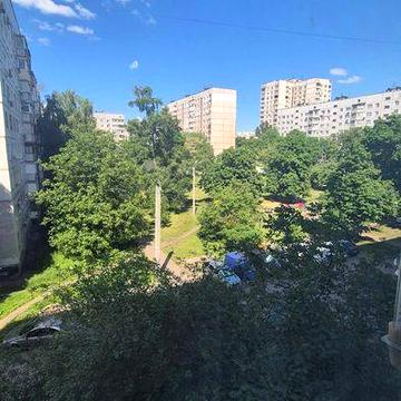 Сдам 2-комнатную квартиру, 520 микрорайон, м.Студенческая