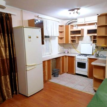 Здам в оренду 2-кімнатну квартиру, вул. Полуботка