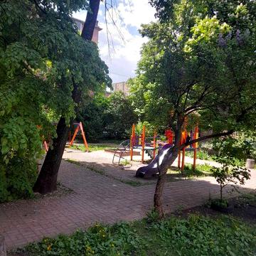 Продаж 4 кімн.квартири на вул.Петропавлівській