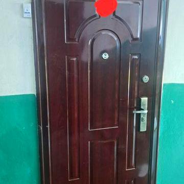 Продам 2 км квартиру