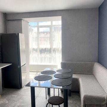 Оренда однокімнатної квартири в новобудові.
Виставка, Перший автовокзал.
Ціна — 12 500 грн.
Деталі за телефоном.