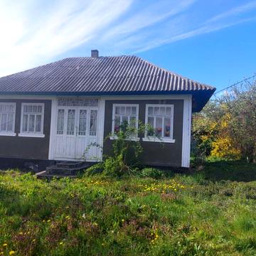 Продам господарство в с.Долиняни