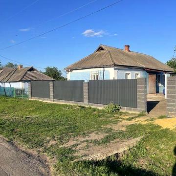 Продам затишний дім зі зручностями