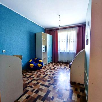 Продаж 3-х кімнатна квартира по Незалежності