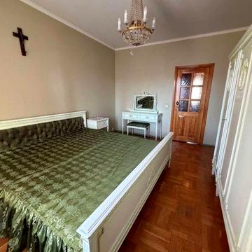 Без % пр-т Червоної калини 63-А, Троєщина, Воскресенка