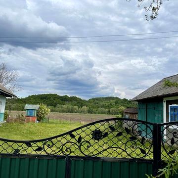 Продається затишне домогосподарство у мальовничому місці
