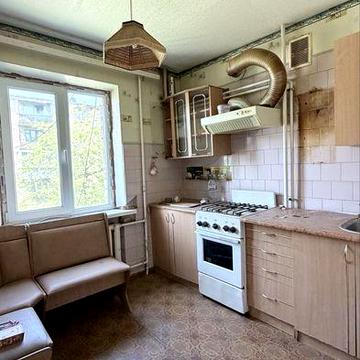 Продам 2-комнатную квартиру, 44 квартал, ул. Калантая
