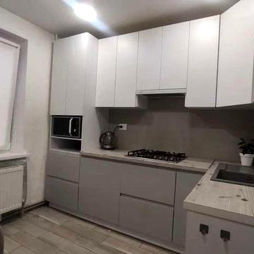 Продам 2-кімнатку квартиру. Лівий берег. 11 мікрорайон.