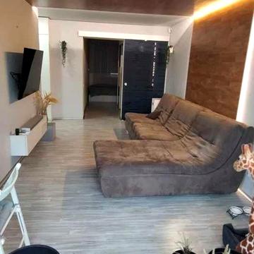 Продам 2к  квартиру 50м2 ЦЕНТР ГОРОДА, Харкавськая Набережная,  (82615)