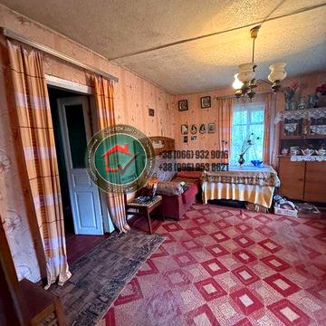 Продам трьохкімнатний будинок у селі Верхні Озеряни(Мерефа).