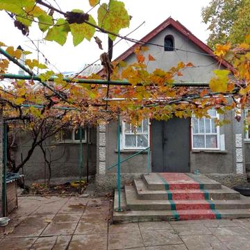 Продам жилой дом в Коминтерново ( Доброслав)