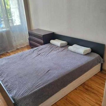 сдам 2к квартиру на пр.Поля, середина проспекта