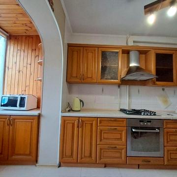 Сдам 3-ую квартиру Таирова ул.Люстдорфская дорога/ул.Левитана 68м раздельные 12000грн газ длительно высотка