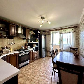 Продаж 2-кімн. квартири, вул.Семена Палія (3-322-367)