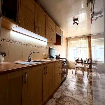 Продам 3 ком.кв с техникой и мебелью