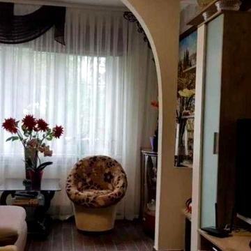 Продам 3-ком. квартиру на Тополе-3. 2/9 с ремонтом, автономка