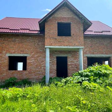 Продам будинок поруч Івано-Франківська