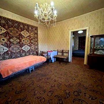 Цена снижена! Продам 2 к. кв. в частном секторе возле метро
