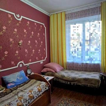 Продам 2-ох кімнатну квартиру по вул.Героїв Майдану
