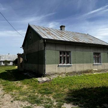 будинок , хата смт.Красне