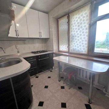 Продам 3-кімнатну квартиру з видом на лиман на Котовського Вул. Добровольського / Марсельська