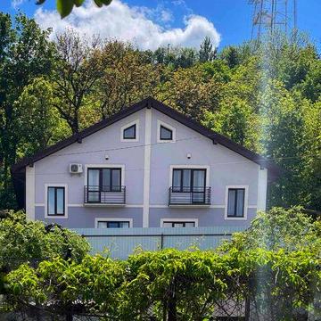Оренда Будинку поруч Високого Замку: комфорт, безпека та локація у тихому центрі Львова