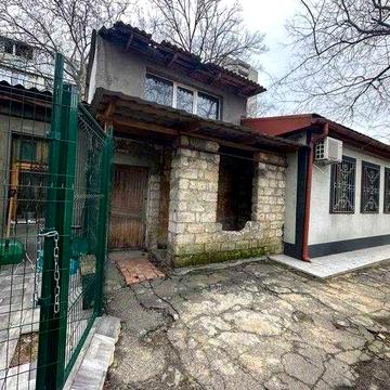 Продам квартиру з власним двориком біля моря Вул. Семінарська / Канатна  (ваучер, сертифікат)