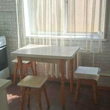 Здається 1-кімнатна квартира 10000грн