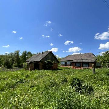 Продається будинок з земельною ділянкою 25 соток