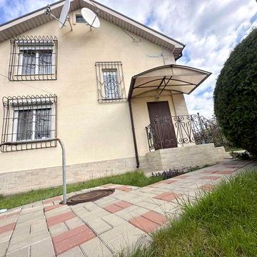 Продам дом в Новоалександровке, р-н новостроек