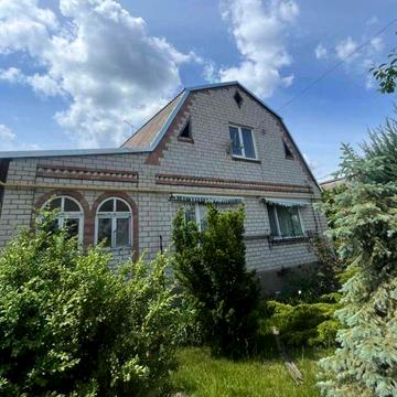 Продажа дома Радсад в очень живописном месте .