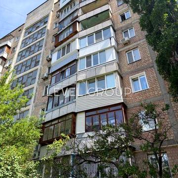Продаж світлої 1-кімнатної квартири на Оболонський проспекті