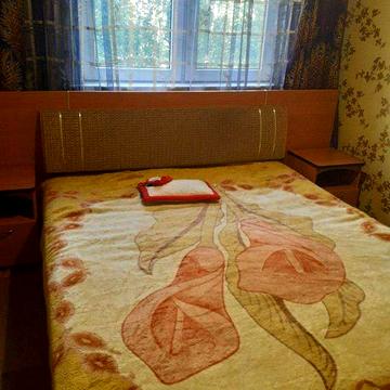 Здам 2 кімнатну. Метро Студентська.