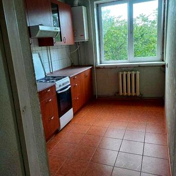 Продам 3-кімнатну  квартиру по вул. Незалежності