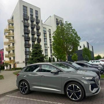 Дворівнева квартира в ЖК «City Lake» тераса 20 м², друге світло і панорамне скління. ЖК City Lake