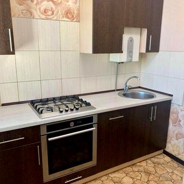 Продается 2 х квартира в Вознесеновском р-не, Центр города , вул. Незалежної України ( 40 років Радянської України) ост. Гагарина