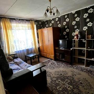 Продам 1-кімн. квартиру біля Парку Героїв (вул. Олександа Васякіна). 3/5 поверх. Власник