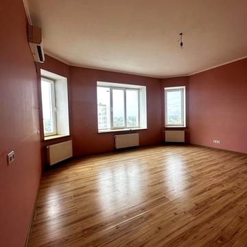 Продам 2 к квартиру 98 м кв ЖК УЖС