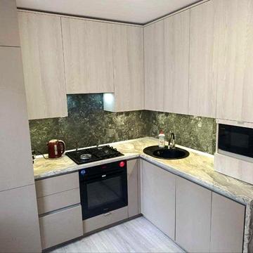 Продам 4х кім.кв-ри вул. Виговського кут Кульпарківська з ремонтом цегляний будинок, чешка