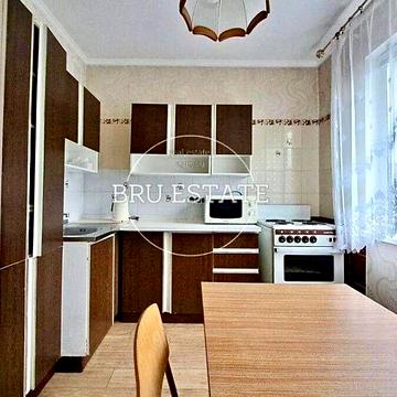 Продаж 2к квартири Харківська 3й поверх 72 м кв Ваучер Програми