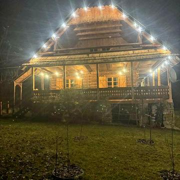 Здається будинок