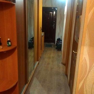 Здам кімнату без власниці для дівчини