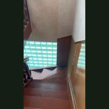 приватний будинок
